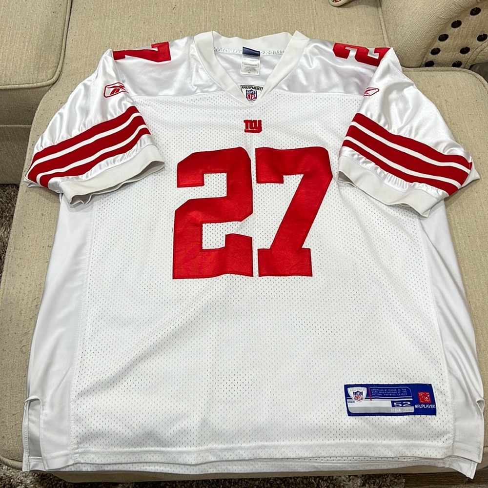 Authentic NY Giants Football Jersey. Player #27 Brandon Jacobs. Size XL